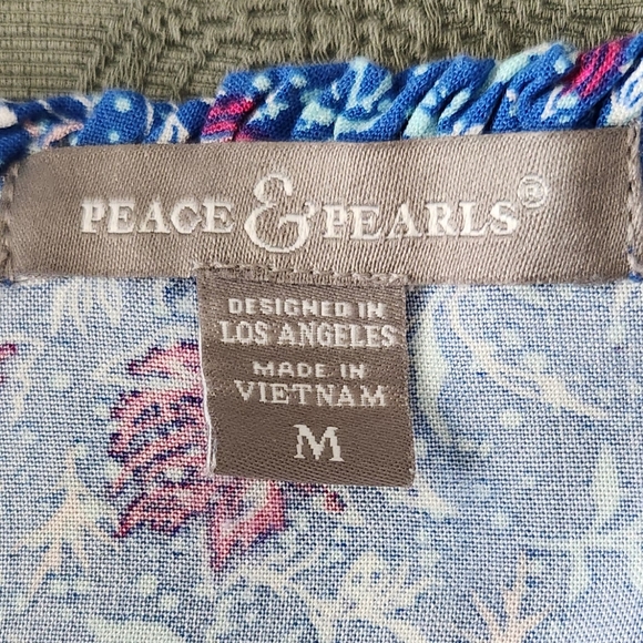 Floral Blue and Pink Women's Top - Picture 3 of 9